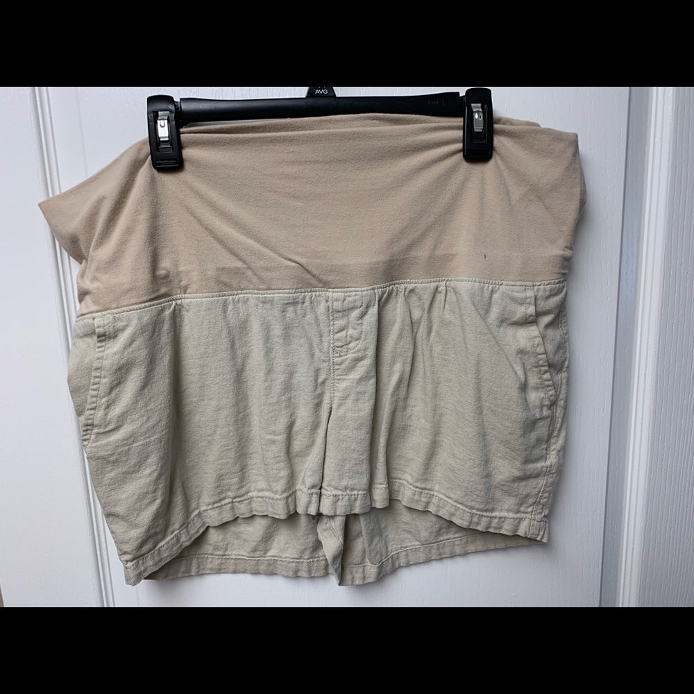 Old Navy Large Linen Maternity Shorts